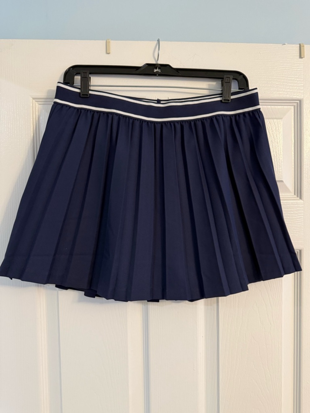 Women’s Peter Millar Pleated Navy Skort